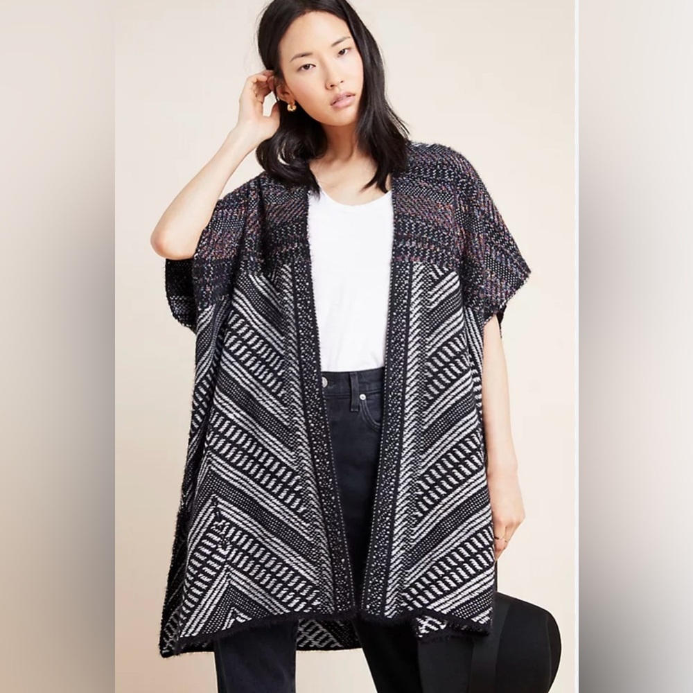 Anthropologie Molly Bracken Sally Geo Sweater Open Front Cardigan Poncho